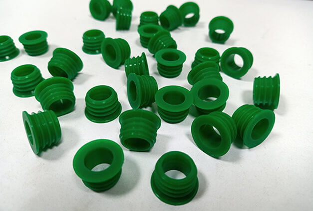 Green Color Silicone Grommets for Use with Electrical Cables